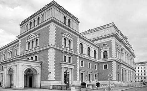 Photo of the former Vienna Stock Exchange on Börseplatz