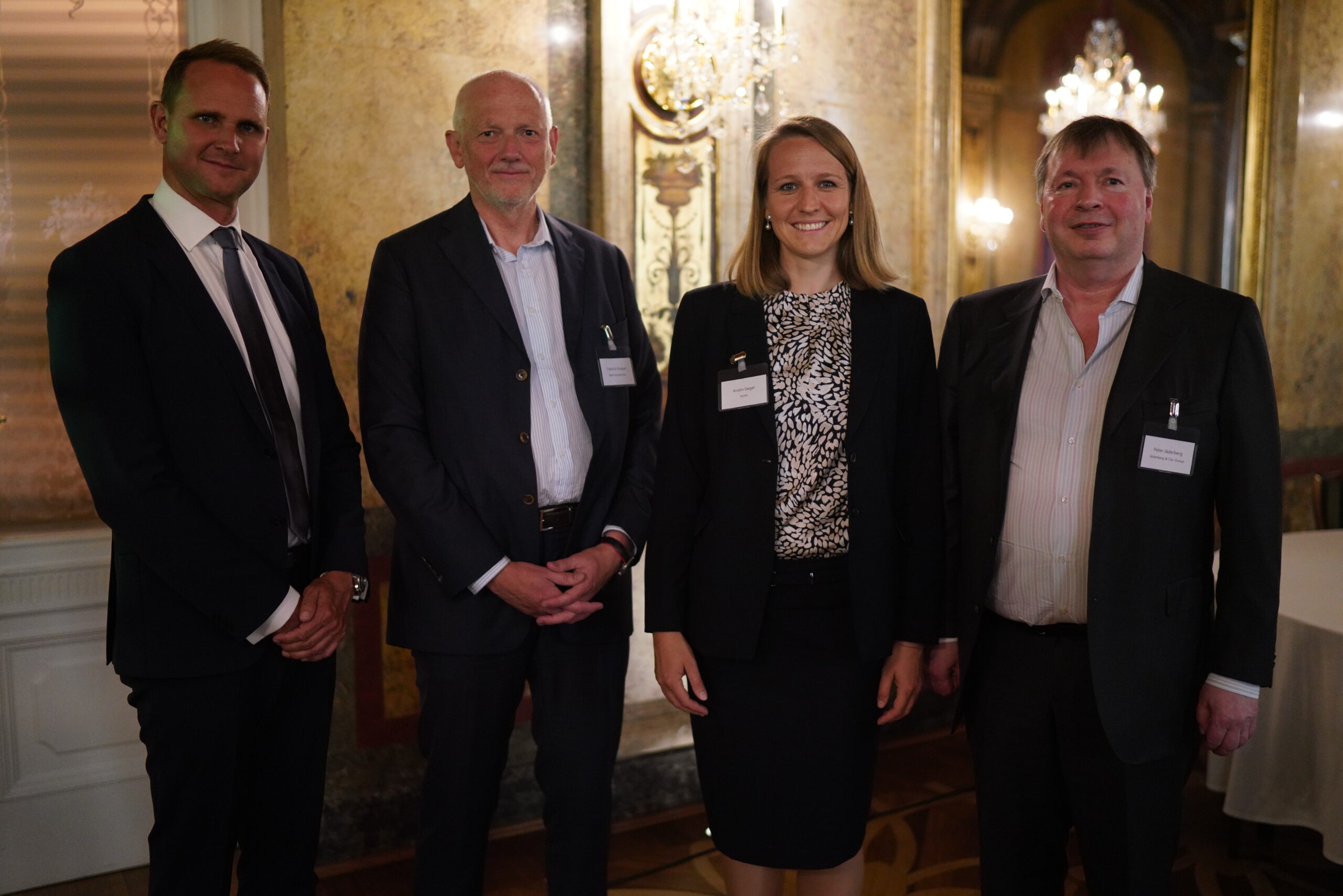 Jörg Moshuber (Amundi Ethik Fonds), Friedrich Strasser (Bank Gutmann AG), Kristin Siegel (toniic), Peter Jäderberg (Jäderberg Group)